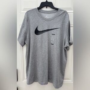 NWT Nike Men's XL Gray Training T-Shirt with Black Swoosh